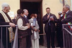 Presentazione della bottiglia commemorativa